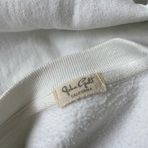 Brandy Melville cropped crewneck - one size (M ish) - white with writing - Picture 4 of 4